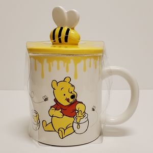 Disney Winnie the Pooh Mug Bees & Hunny with Lid 18oz NEW